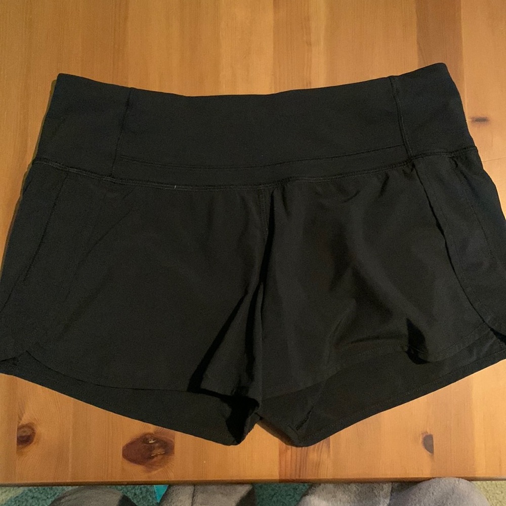 Lululemon size 6 black running shorts